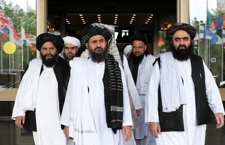 طالبان آمریکا را تهدید کرد: توافقنامه را زیا پا بگذارید جنگ را آغاز می کنیم