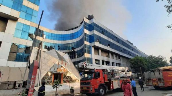 خبرنگاران 10 کشته بر اثر آتش سوزی در بیمارستان کرونایی هند