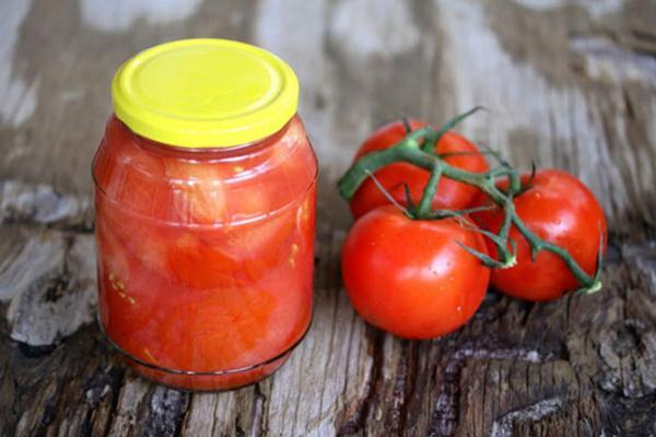 طرز تهیه کنسرو گوجه فرنگی در منزل