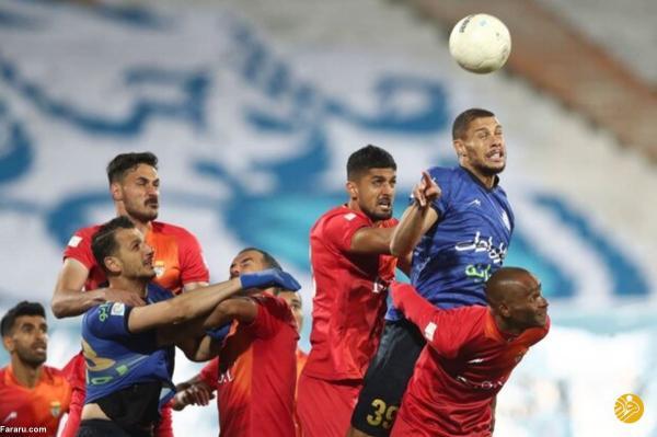 بازیکن معروف استقلال بازی با فولاد را از دست داد بازیکن معروف استقلال بازی با فولاد را از دست داد